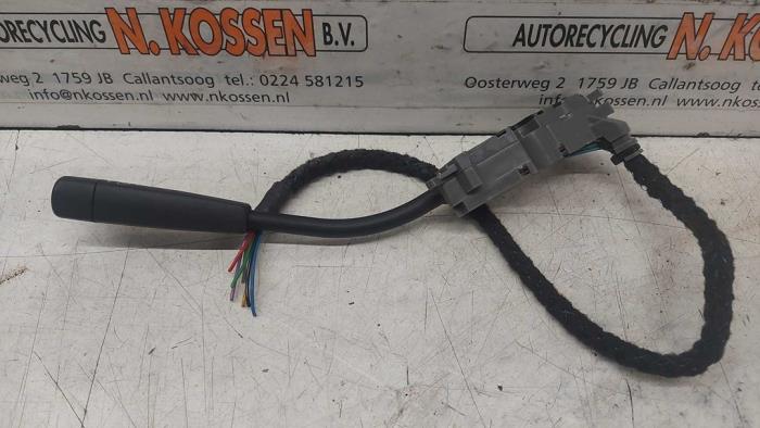 Używane Obsluga tempomatu Mercedes CLK (C208) 2.0 200 16V Cena na żądanie oferowane przez N Kossen Autorecycling BV