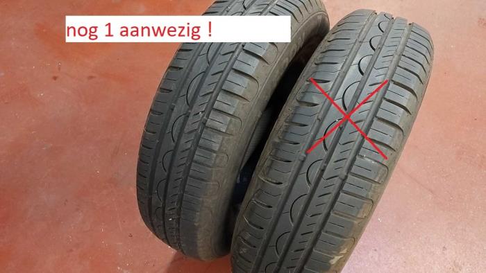 Używane Opona Cena na żądanie oferowane przez N Kossen Autorecycling BV