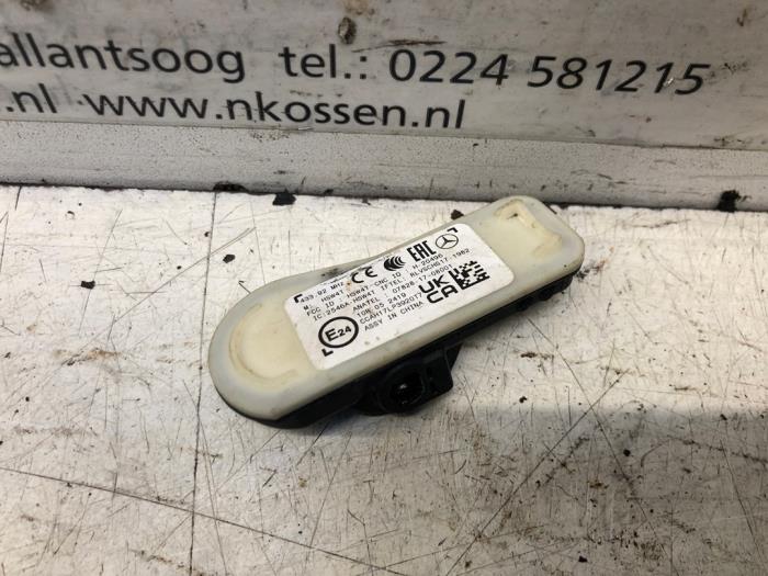 Begagnade Däcktryckssensor Mercedes Vito Pris på förfrågan erbjuds av N Kossen Autorecycling BV