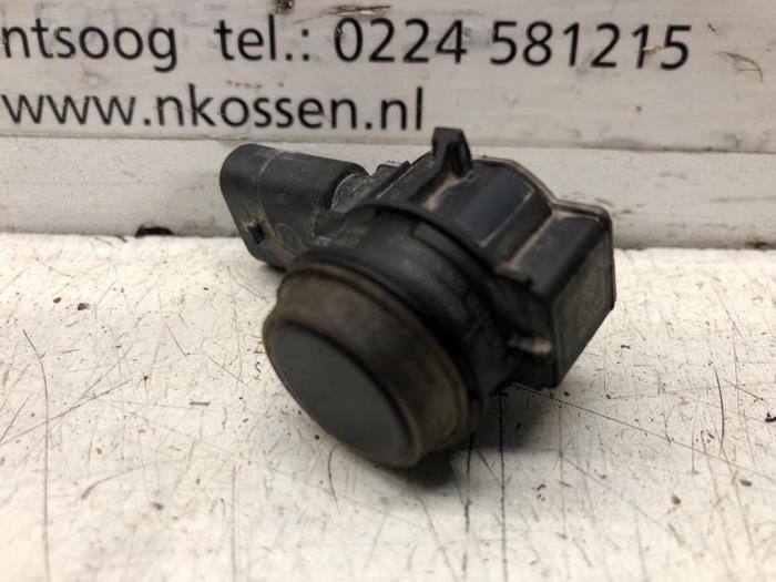 Begagnade Parkeringssensor Peugeot Boxer (U9) 2.2 Blue HDi 140 Pris på förfrågan erbjuds av N Kossen Autorecycling BV