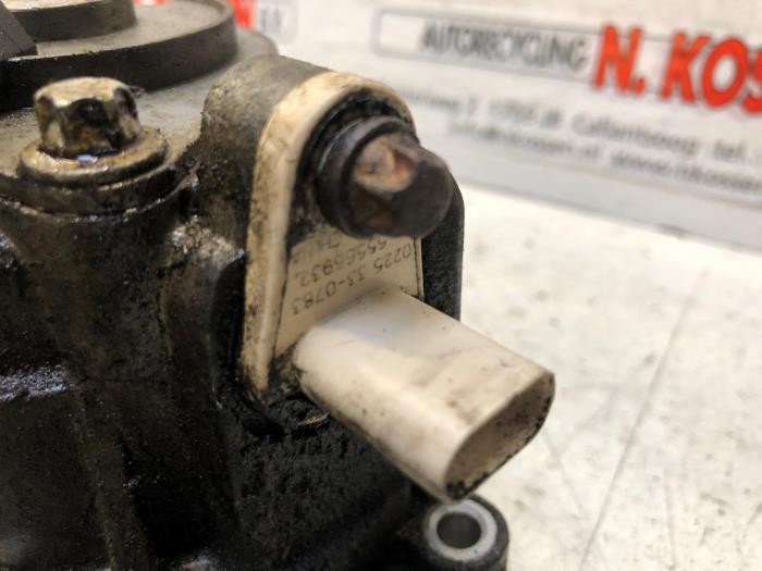 Gebrauchte Nockenwelle Sensor Opel Astra J Sports Tourer (PD8/PE8/PF8) 1.4 Turbo 16V Preis auf Anfrage angeboten von N Kossen Autorecycling BV