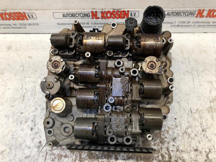 Usagé Mechatronique Volkswagen Transporter T6 2.0 TDI 150 Prix sur demande proposé par N Kossen Autorecycling BV