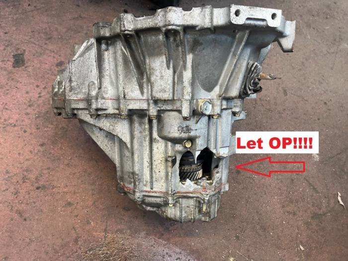 Gebrauchte Getriebe Toyota Yaris Verso (P2) 1.5 16V Preis auf Anfrage angeboten von N Kossen Autorecycling BV
