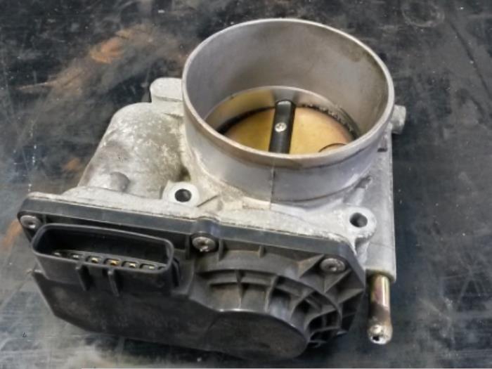 Gebrauchte Drosselklappengehäuse Mazda RX-8 (SE17) 1.3 Renesis Preis auf Anfrage angeboten von N Kossen Autorecycling BV