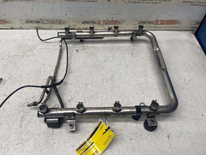 Usagé Système d'injection Volkswagen Touareg (7LA/7L6) 4.2 V8 40V Prix sur demande proposé par N Kossen Autorecycling BV