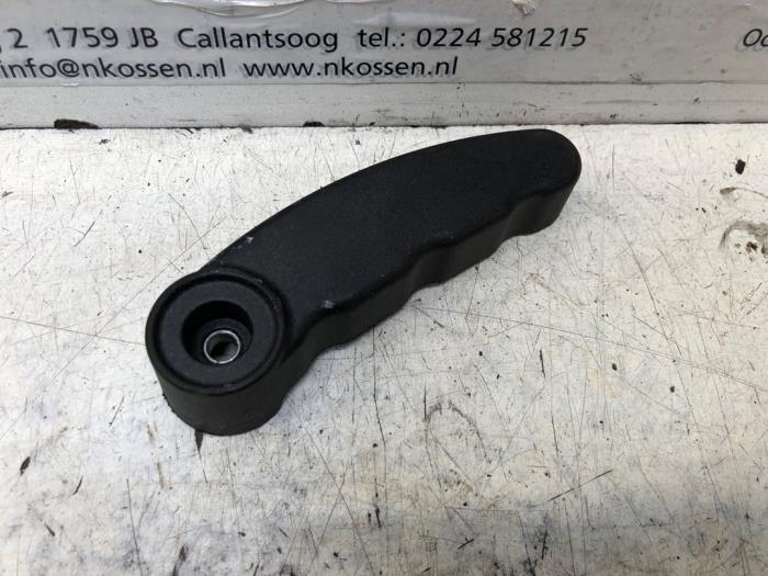 Gebrauchte Handgriff Iveco New Daily VI Preis auf Anfrage angeboten von N Kossen Autorecycling BV