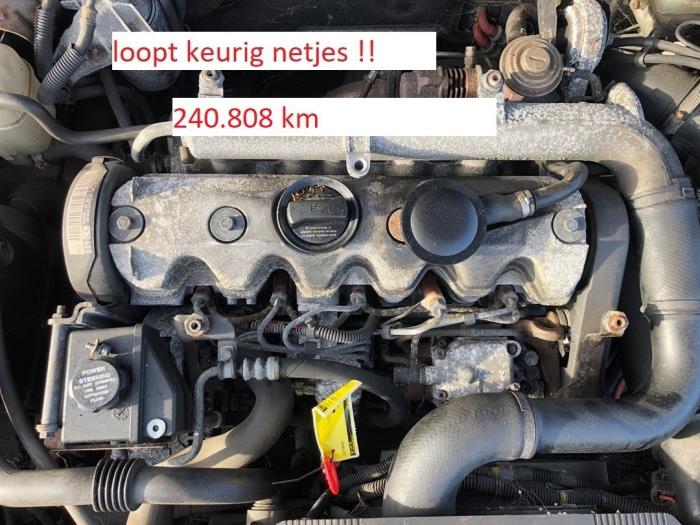 Used Engine Volkswagen Transporter Price on request offered by N Kossen Autorecycling BV