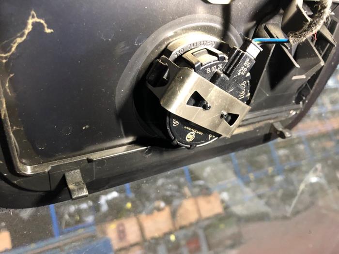 Begagnade Regnsensor Peugeot Boxer (U9) 2.2 Blue HDi 140 Pris på förfrågan erbjuds av N Kossen Autorecycling BV