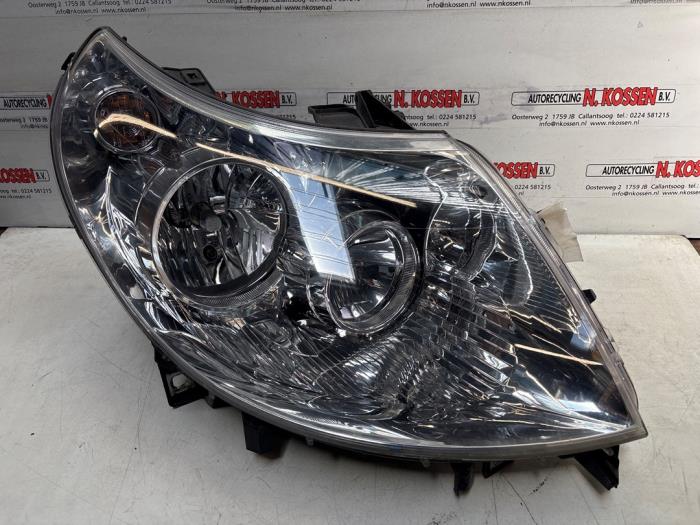 Używane Reflektor prawy Fiat Ducato (250) 3.0 D 160 Multijet Power Cena na żądanie oferowane przez N Kossen Autorecycling BV