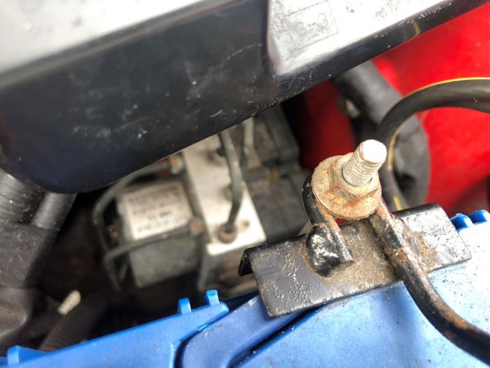 Begagnade ABS-pump Daihatsu Sirion 2 (M3) 1.3 16V DVVT Pris på förfrågan erbjuds av N Kossen Autorecycling BV
