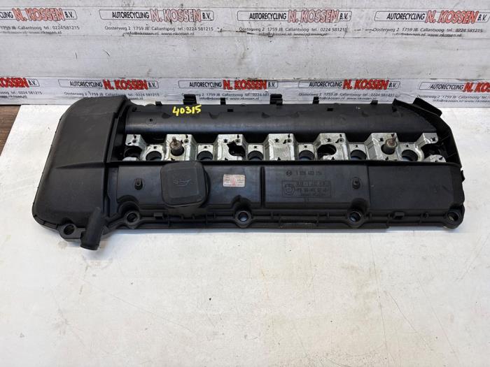 Gebrauchte Ventildeckel BMW 5 serie Touring (E39) 523i 24V Preis auf Anfrage angeboten von N Kossen Autorecycling BV