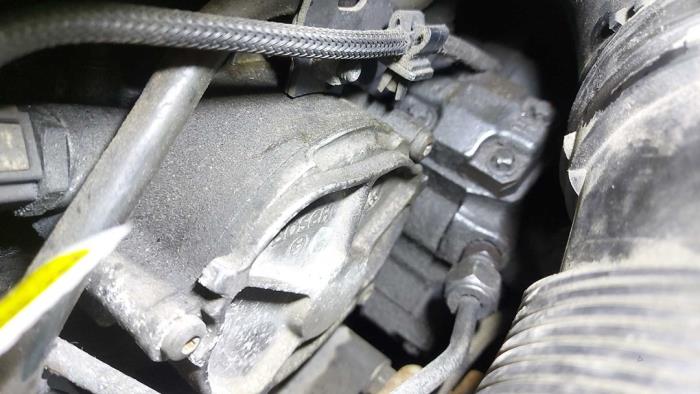 Begagnade Högtryckspump Fiat Scudo (270) 2.0 D Multijet Pris på förfrågan erbjuds av N Kossen Autorecycling BV
