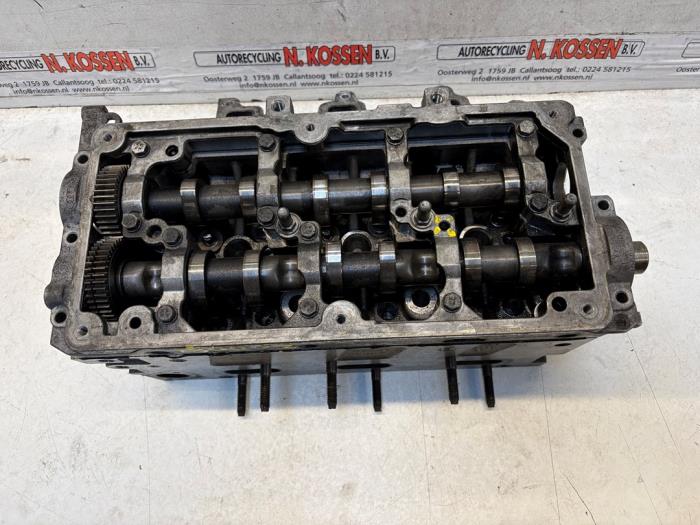 Używane Glowica cylindra Volkswagen Polo Cena na żądanie oferowane przez N Kossen Autorecycling BV