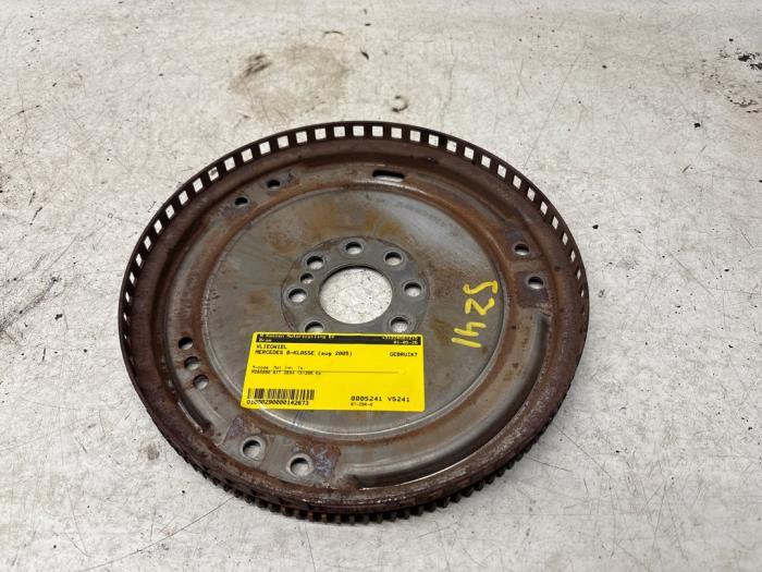 Gebrauchte Schwungrad Mercedes B (W245) 2.0 B-200 16V Turbo Preis auf Anfrage angeboten von N Kossen Autorecycling BV