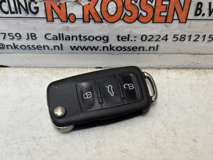 Używane Kluczyk scyzoryk Seat Ibiza Cena na żądanie oferowane przez N Kossen Autorecycling BV