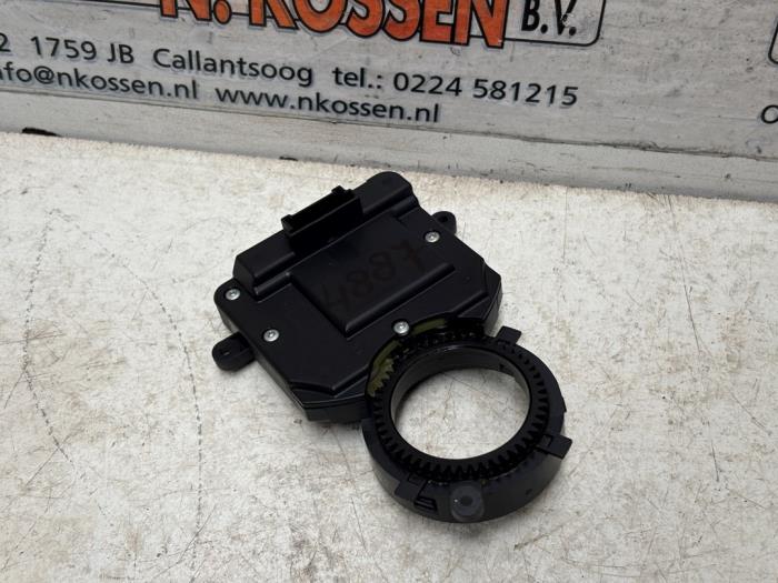 Używane Modul immobilizera Peugeot Boxer (U9) 2.2 Blue HDi 140 Cena na żądanie oferowane przez N Kossen Autorecycling BV