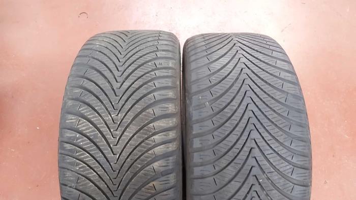 Używane Opona Cena na żądanie oferowane przez N Kossen Autorecycling BV
