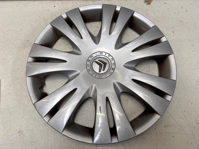 Używane Kolpak Citroen C4 Grand Picasso (UA) 1.8 16V Cena na żądanie oferowane przez N Kossen Autorecycling BV