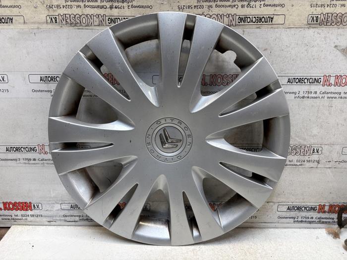 Używane Kolpak Citroen C4 Grand Picasso (UA) 1.8 16V Cena na żądanie oferowane przez N Kossen Autorecycling BV