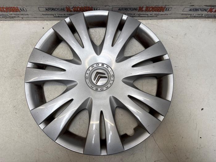 Używane Kolpak Citroen C4 Grand Picasso (UA) 1.8 16V Cena na żądanie oferowane przez N Kossen Autorecycling BV