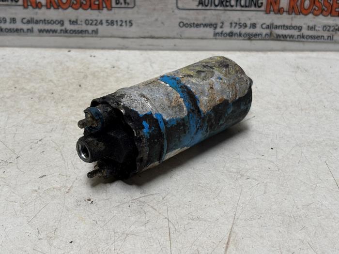 Gebrauchte Benzinpumpe Porsche 911 3.2 Carrera Preis auf Anfrage angeboten von N Kossen Autorecycling BV