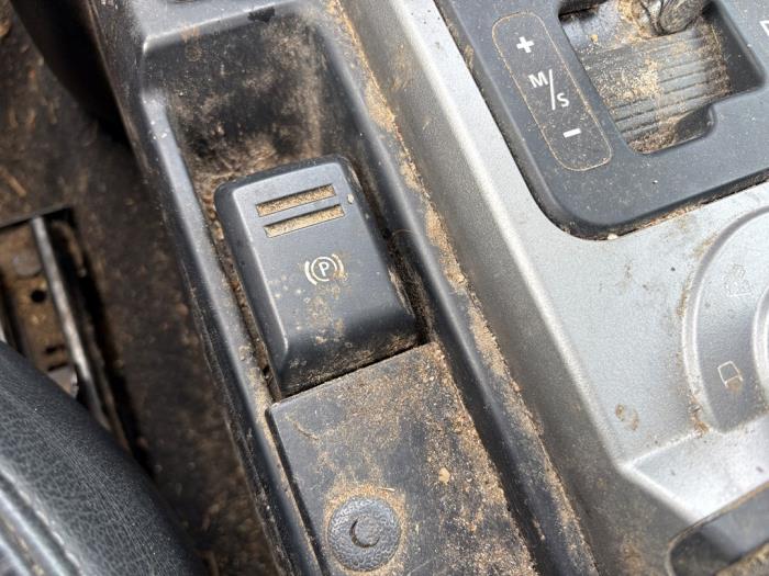 Gebrauchte Handbremse Schalter Landrover Discovery III (LAA/TAA) 2.7 TD V6 Preis auf Anfrage angeboten von N Kossen Autorecycling BV