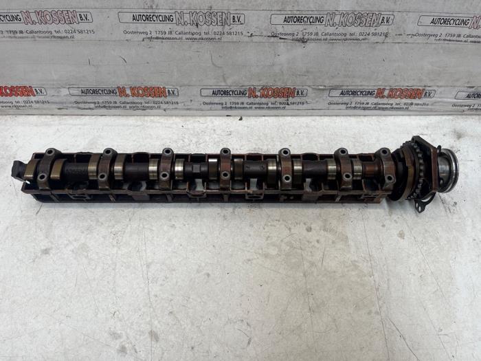 Usagé Arbre à cames BMW 5 serie Touring (E39) 523i 24V Prix sur demande proposé par N Kossen Autorecycling BV