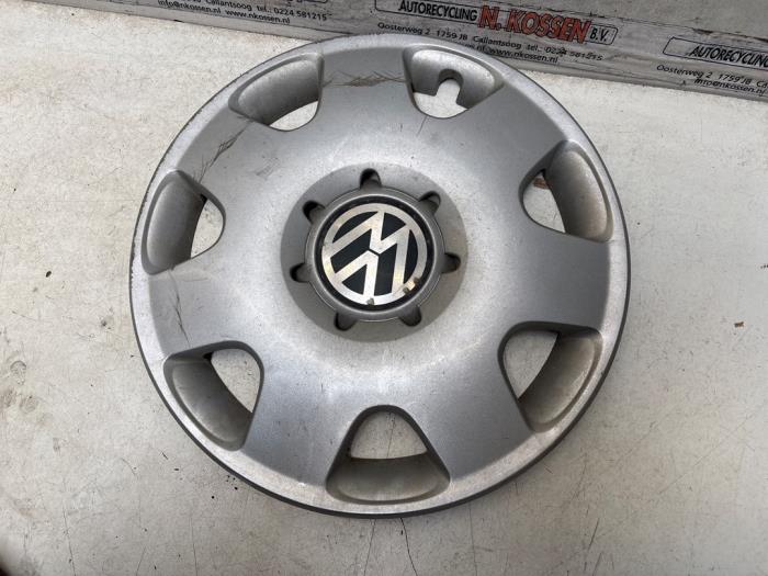 Używane Kolpak Volkswagen Fox (5Z) 1.4 16V Cena na żądanie oferowane przez N Kossen Autorecycling BV