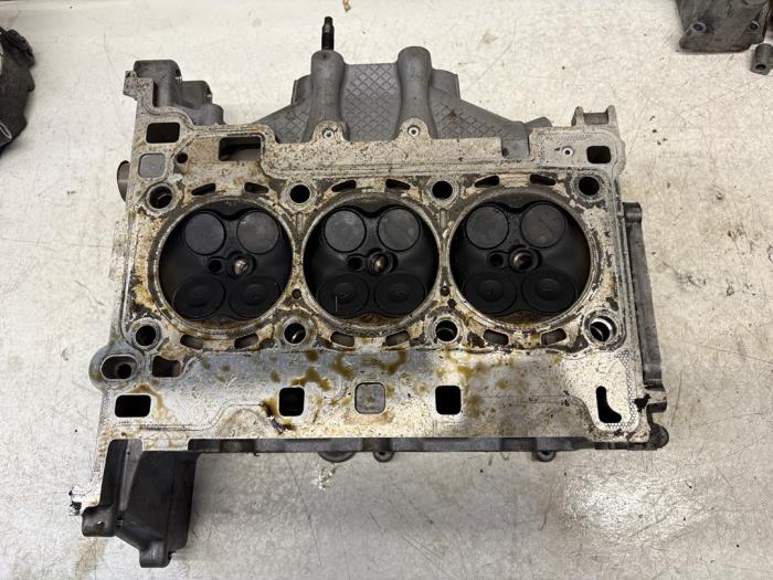 Gebrauchte Auspuffventil Ford Focus 3 1.0 Ti-VCT EcoBoost 12V 125 Preis auf Anfrage angeboten von N Kossen Autorecycling BV
