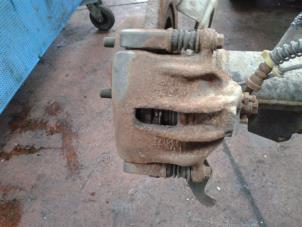 Used Rear brake pad Landrover Discovery II 2.5 Td5 Price on request offered by N Kossen Autorecycling BV