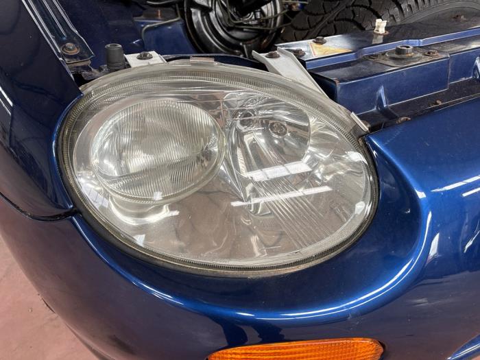 Używane Reflektor prawy MG MGF 1.8i 16V Cena na żądanie oferowane przez N Kossen Autorecycling BV