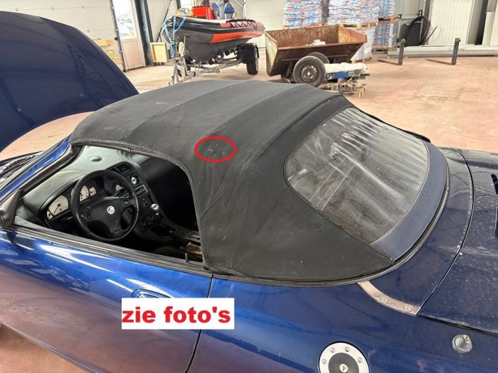 Używane Miekki dach cabrio MG MGF 1.8i 16V Cena na żądanie oferowane przez N Kossen Autorecycling BV