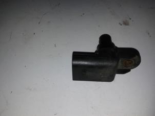 Used Camshaft sensor BMW 5 serie Touring (E39) 530d 24V Price on request offered by N Kossen Autorecycling BV