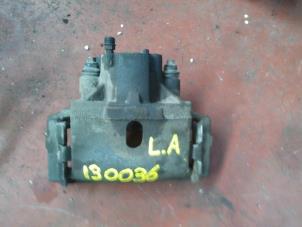 Used Rear brake calliper, left Dodge Ram 3500 Standard Cab (DR/DH/D1/DC/DM) 5.7 V8 Hemi 1500 4x2 Price on request offered by N Kossen Autorecycling BV