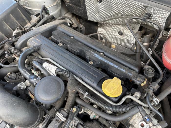 Gebrauchte Ventildeckel Opel Vectra C GTS 2.2 DIG 16V Preis auf Anfrage angeboten von N Kossen Autorecycling BV