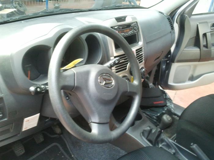 Juego y módulo de airbag de un Daihatsu Terios (J2) 1.5 16V DVVT 4x2 Euro 4 2010