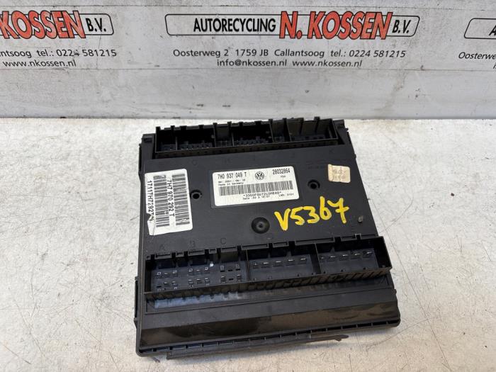 Used Body control computer Volkswagen Transporter T5 1.9 TDi Price on request offered by N Kossen Autorecycling BV
