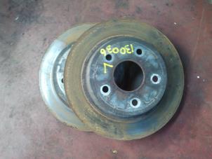 Gebrauchte Bremsscheibe vorne Dodge Ram 3500 Standard Cab (DR/DH/D1/DC/DM) 5.7 V8 Hemi 1500 4x2 Preis auf Anfrage angeboten von N Kossen Autorecycling BV