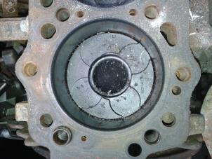 Used Piston Mitsubishi Pajero Price on request offered by N Kossen Autorecycling BV