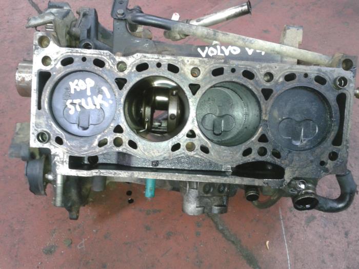Usagé Vilebrequin Volvo S40/V40 Prix sur demande proposé par N Kossen Autorecycling BV