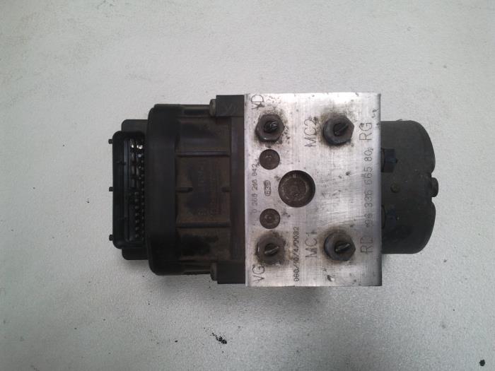 Begagnade ABS-pump Citroen Xsara Picasso (CH) 1.8 16V Pris på förfrågan erbjuds av N Kossen Autorecycling BV