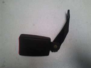 Used Rear seatbelt buckle, right Audi TT (8N3) 1.8 20V Turbo Quattro Price on request offered by N Kossen Autorecycling BV
