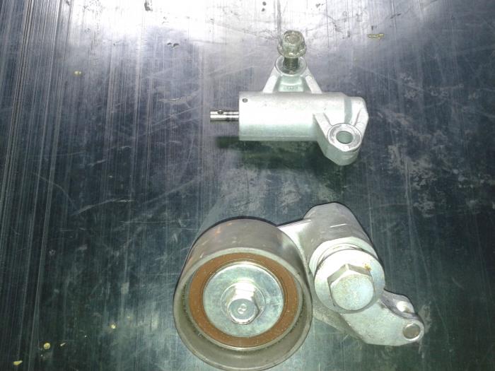 Gebrauchte Spanner sonstige Opel Frontera (6B) 3.2 V6 24V Preis auf Anfrage angeboten von N Kossen Autorecycling BV