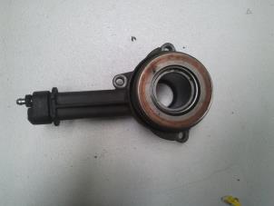 Used Thrust bearing Ford Transit Price on request offered by N Kossen Autorecycling BV
