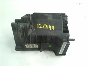 Used Air box Mercedes Vaneo (W414) 1.6 Price on request offered by N Kossen Autorecycling BV