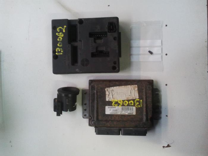 Engine management computers with engine code K4J750 stock