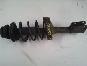 Used Front shock absorber rod, right Renault Kangoo (KC) 1.4 Price on request offered by N Kossen Autorecycling BV