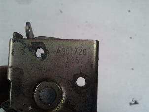 Used Door lock mechanism 2-door, left Mercedes Sprinter 3t (903) 311 CDI 16V Price on request offered by N Kossen Autorecycling BV