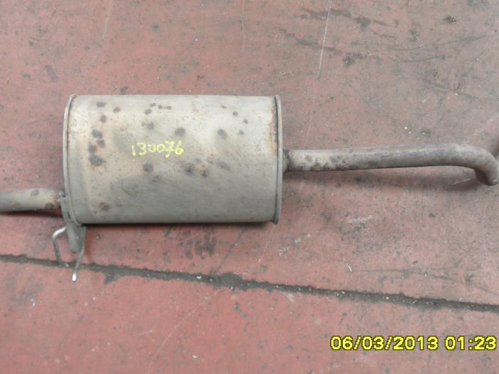 Exhaust middle silencer from a Renault Kangoo (KC) 1.2 1998
