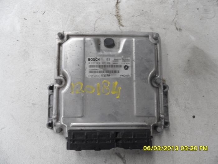 Used Chrysler Pt Cruiser 2 Crd 16v Engine Management Computer Engine Management Computer From A Chrysler Pt Cruiser 2 Crd 16v 2002